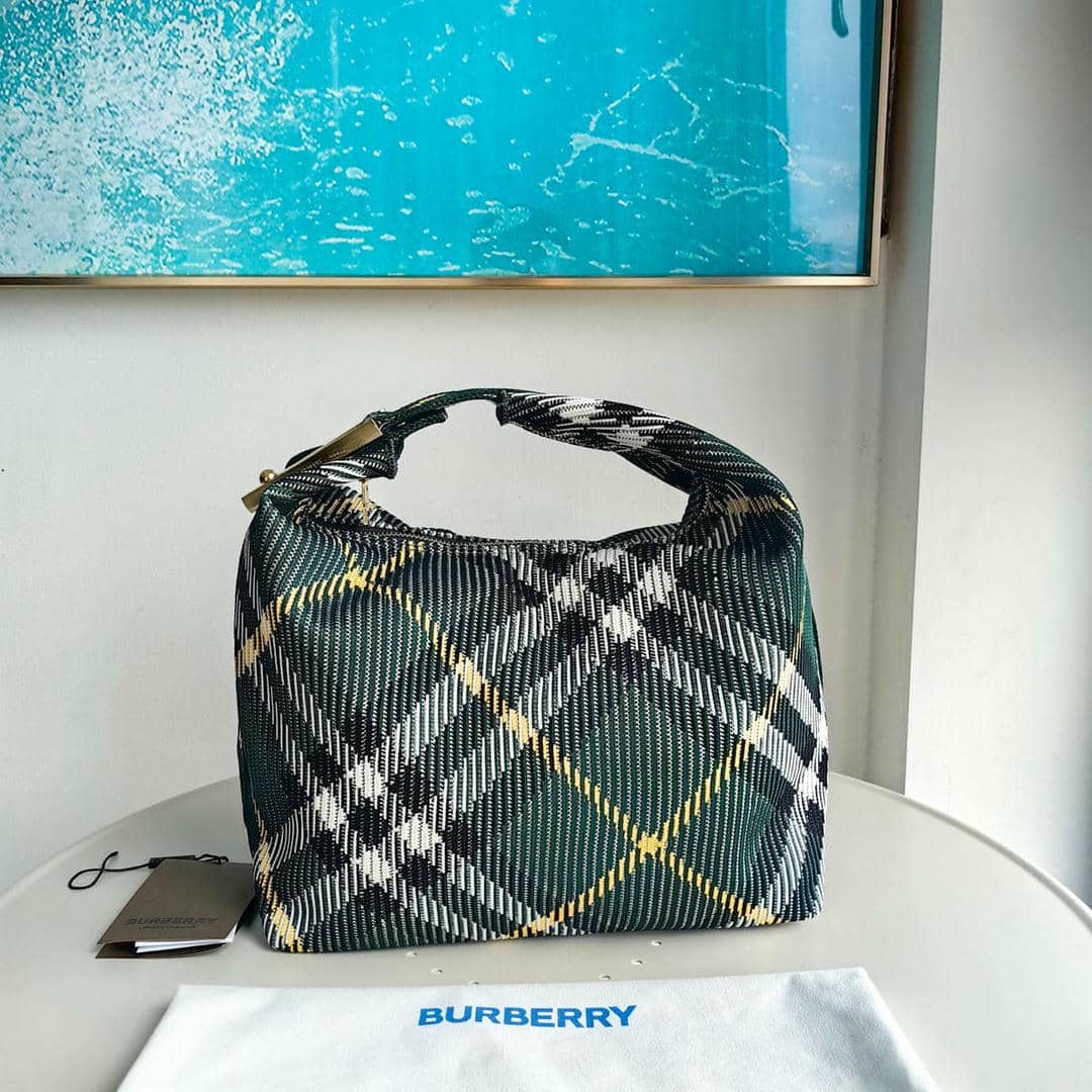 Burberry Bag 106